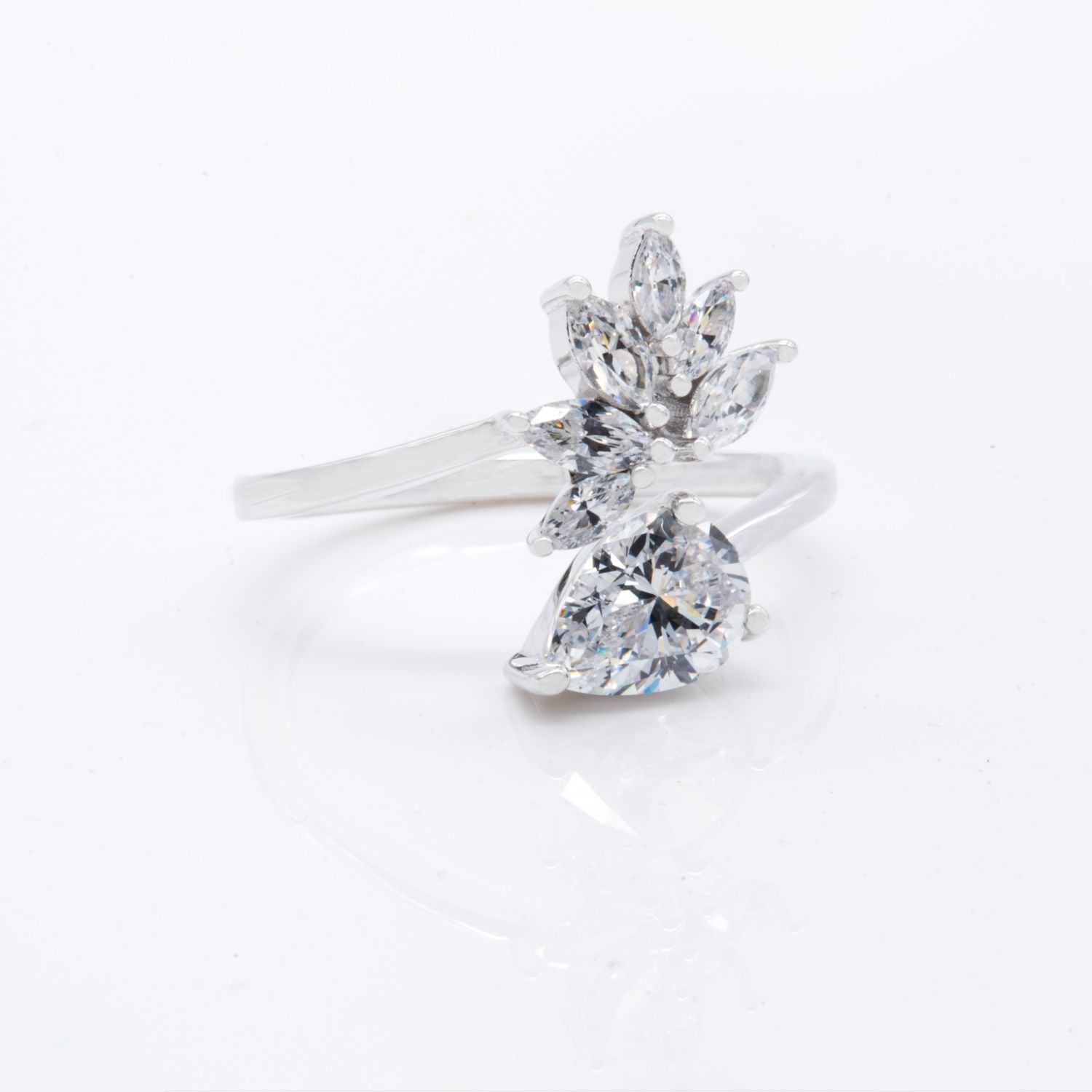 Floral Marquise Zircon Ring